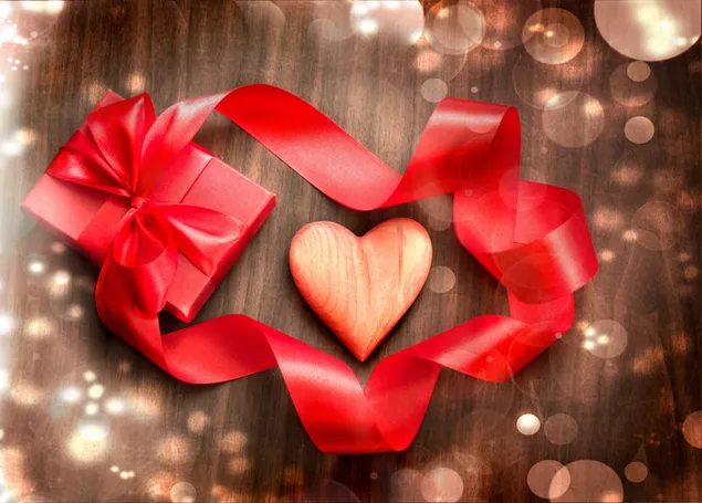 Ngày lễ tình nhân - trái tim và món quà đáng yêu