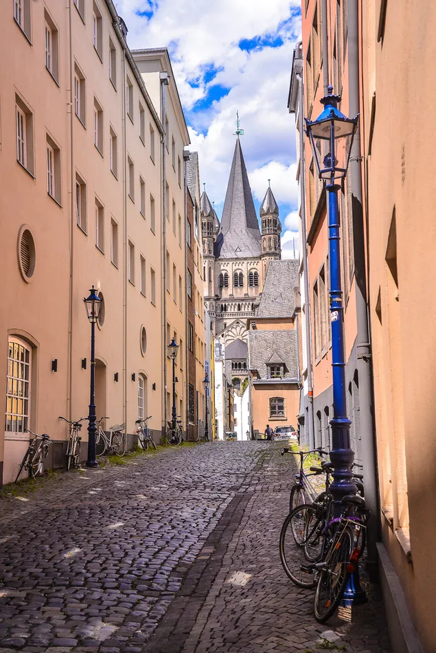 Nice street spot in Cologne, Germany download