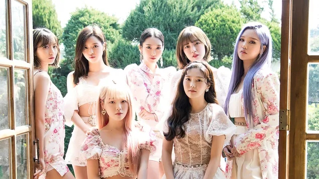 '오마이걸'(K팝 밴드) '논스톱' 뮤직비디오 촬영에서 화려한 멤버들 (2020) 4K 배경화면