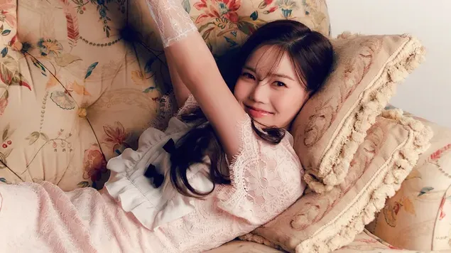 '리얼러브: 꽃다발 Ver.' 오마이걸 효정 앨범 촬영 4K 배경화면