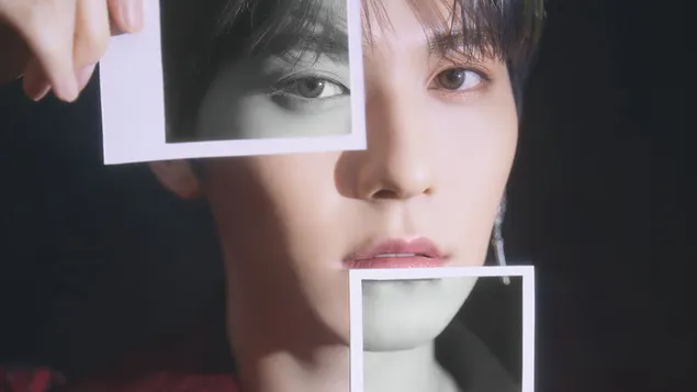 ONEUS Keonhee | Black Mirror MV-opname (album met binaire code). 4K achtergrond