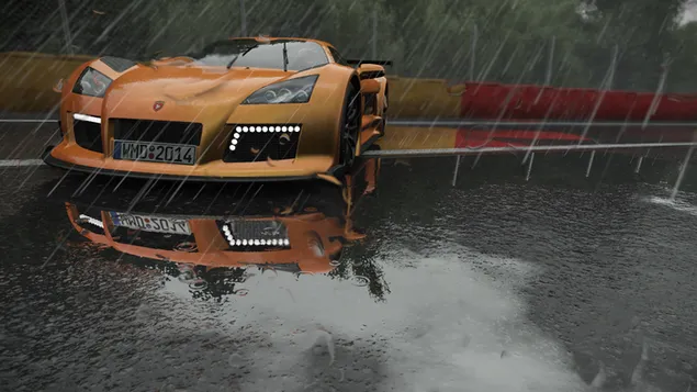 Orange Gumpert autoracen in de regen 2K achtergrond