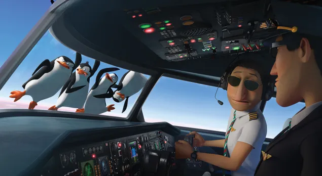 Penguin Di Atas Kapal 4K wallpaper