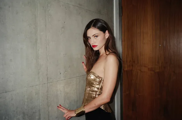 phoebe tonkin - andie jane spara all'oscar scarica