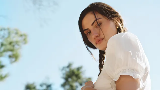 'פיבי טונקין' בצילומי קמפיין סיבי הרפורמה 4K טפט