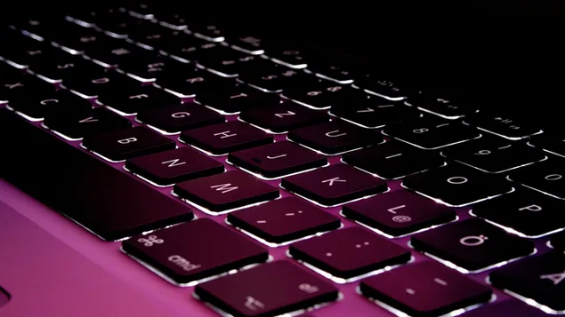 ピンクのキーボード 4K 壁紙