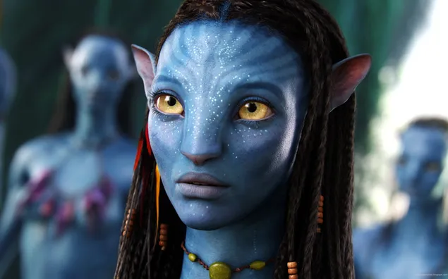 Retrato de una neytiri de la película Avatar con hermosos ojos 2K fondo de pantalla