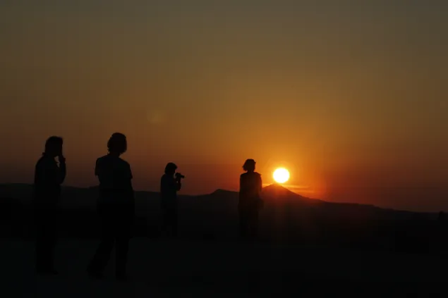 Pueblos y puesta de sol de Capadocia descargar