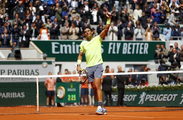 Rafael nadal koning van tennisbanen 4K achtergrond