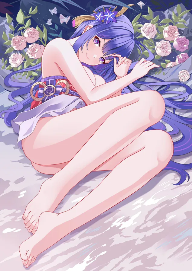 花の茂みの上で減速する雷電将軍 | 写真 ガンシンインパクト 2K 壁紙