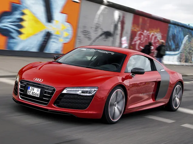 Rode Audi R8-sportwagen op de weg