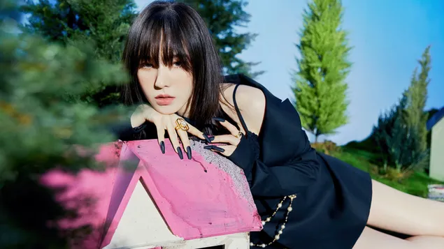 red velvet se oulike 'wendy' in 'queendom' mv-fotosessie aflaai