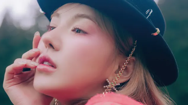 'Wendy' Red Velvet yang Cantik dalam MV 'Like Water' (2021) Photoshoot 4K kertas dinding