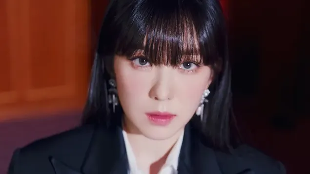 إيرين من Red Velvet في جلسة تصوير فيديو WILDSIDE 4K خلفية