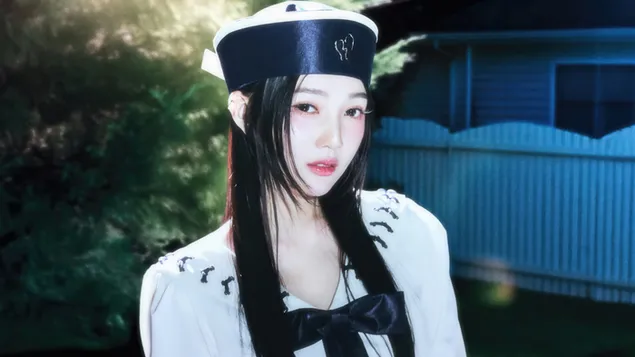 red velvet's joy - 'cosmic' album (mysterious hotel - landing ver.) shoot aflaai