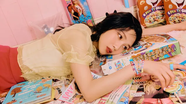 Red Velvet's Joy beim ''Queendom''-MV-Shooting herunterladen