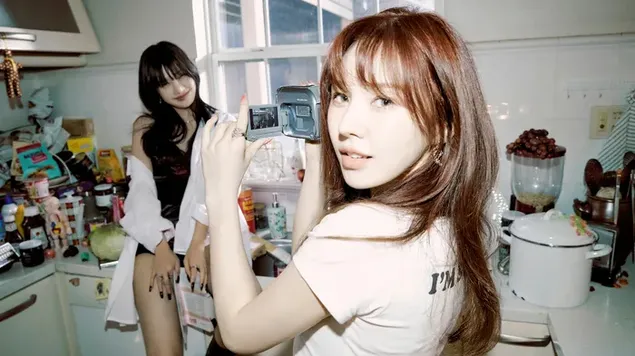 Red Velvet's Wendy with Joy | Dzimšanas dienas nepāra recepte MV 4K fona tapete