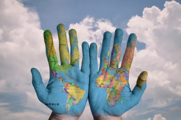 人間の手で描かれた世界地図