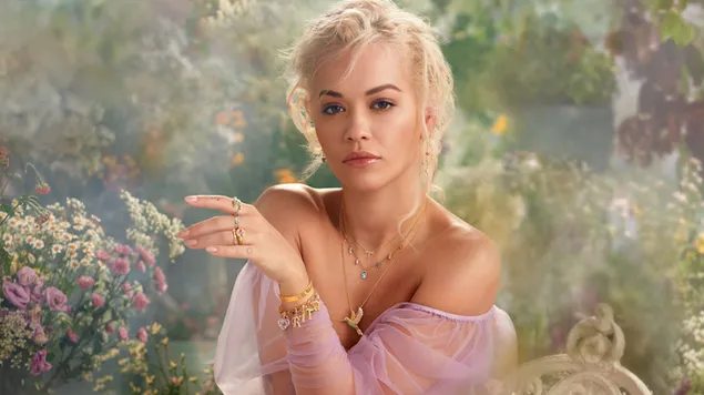 Rita Ora - Pucuk Barang Kemas Musim Bunga Thomas Sabo 4K kertas dinding