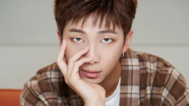 rm (rap monster) a 'be' mv shootban (2020) a bts-tol (bangtan boys) letoltes