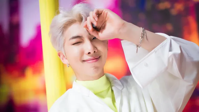 rm (rap monster) a 'boy with luv' mv-fotojaban a bts-tol [bangtan boys] letoltes