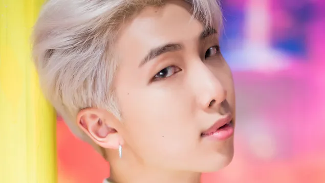 rm [rap monster] a 'boy with luv' mv shoot-ban a bts-tol [bangtan boys] letoltes