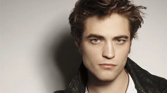 Robert pattinson handsome actor poses with his smooth face