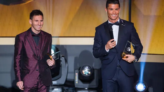 Ronaldo & Messi together in a award function 