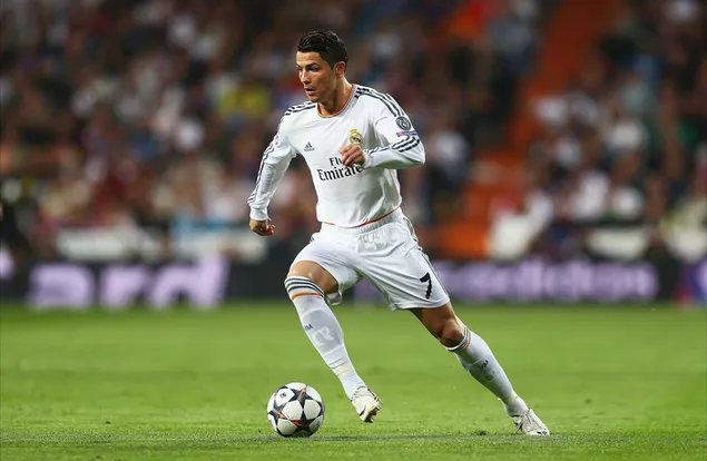 Ronaldo playing in the stadium 