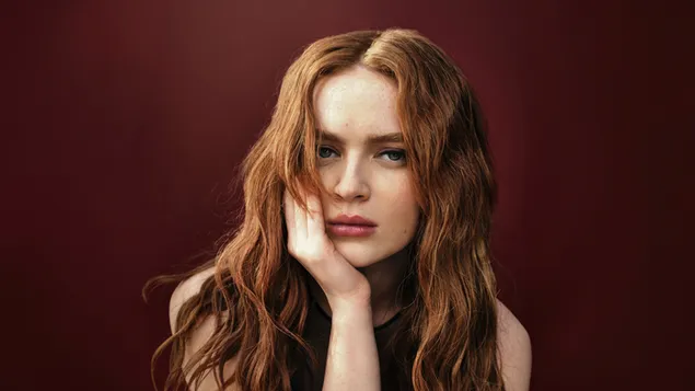 sadie sink | armani beauty shoot lataa