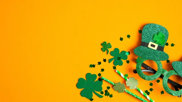 Ταπετσαρία Ημέρα του Αγίου Πατρικίου - Καπέλο και φύλλα πράσινου τριφυλλιού 4K