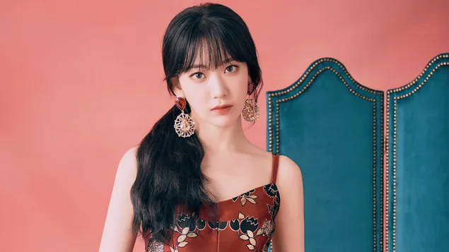 Sakura en 'Bloom*Iz' MV Shoot [2020] de IZ*ONE [K-Pop Band]