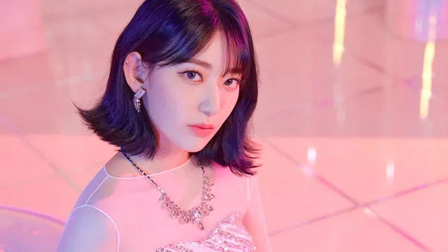 Сакура у 'Сецрет Стори оф Тхе Сван' МВ Схоот (2020) ИЗ*ОНЕ (К-Поп бенд) 4K позадина