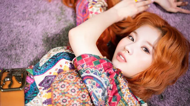 'More & More' 뮤직비디오(2020)의 사나 트와이스(K팝 걸그룹) 4K 배경화면