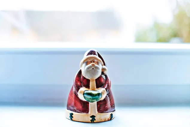 Santa Claus figurine ornaments