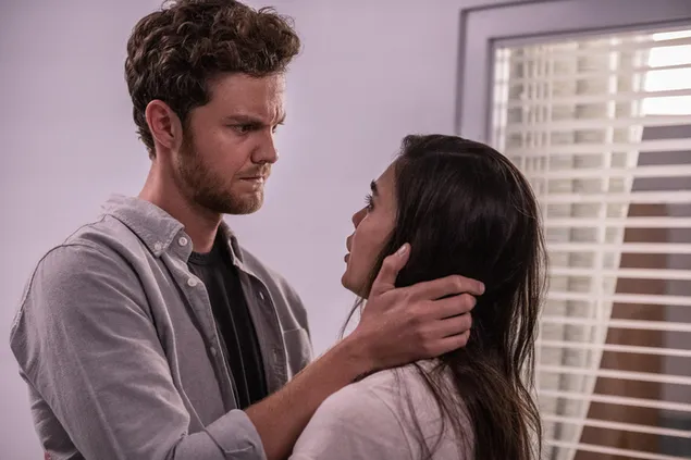 Film Krik - Jack Quaid in Melissa Barrera 2K ozadje