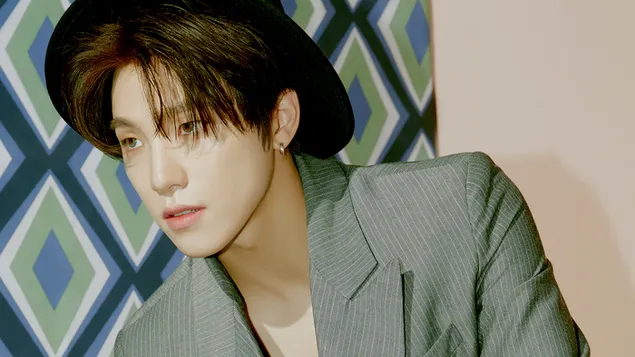 هفدهمین دینو | صفحه اصلی؛ اجرای MV Shoot (آلبوم ویژه نقطه ویرگول) کاغذدیواری  4K