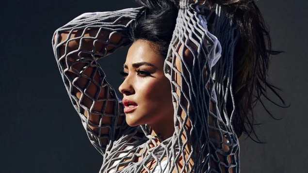 shay mitchell | kanadalainen nayttelija ja malli lataa