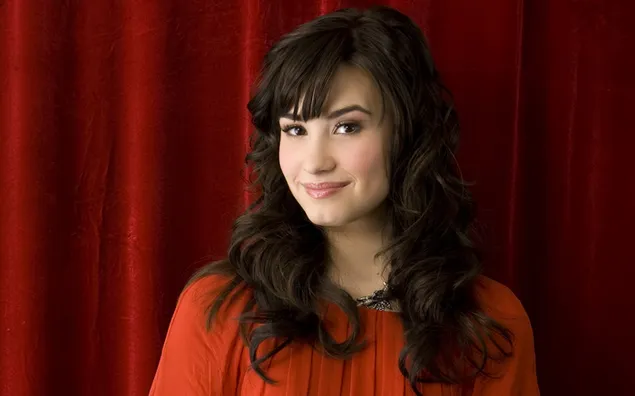 นักร้อง - เดมี โลวาโต 2K วอลเปเปอร์