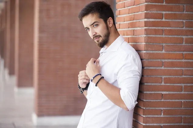 پسر باهوش کاغذدیواری  4K