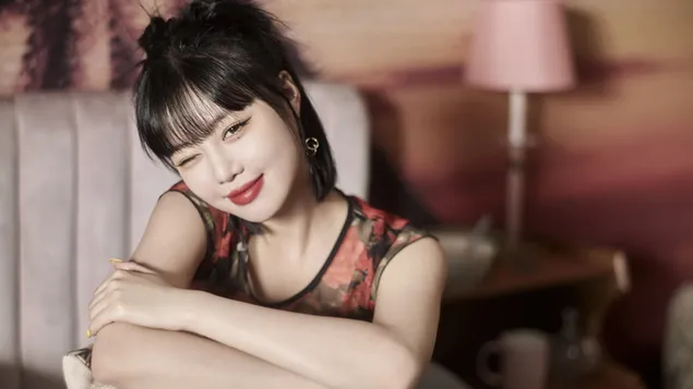 Taustakuva Soojin 'DUMDi DUMDi' MV Shootissa (2020) "(G)I-DLE" (K-Pop Band) 4K