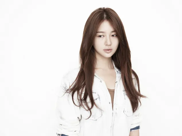 South Korean Actress Yoon Eun-hye download