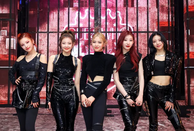 south korean girl music group members posing in black dresses (itzy) download