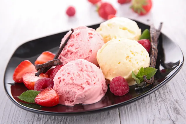 Strawberry Ice Cream download