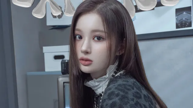 love me like this mv cwalyeongeseo nmixx (kpab baendeu)yi seolryun daunrodeu