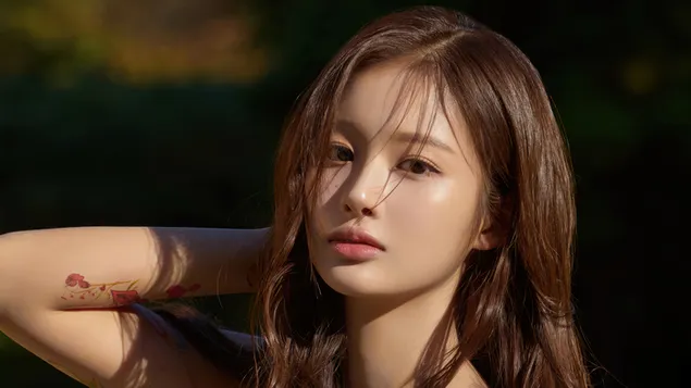 Lai Zi  nmixx(kpop Le Dui )De  sullyoon - love me like this mv shootXia Zai