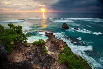 sunset di pantai indonesia unduhan
