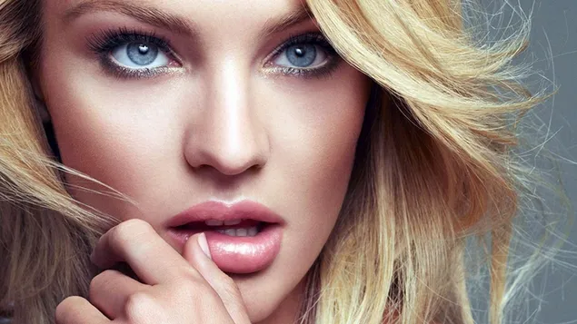 Supermodel - Candice Swanepoel download