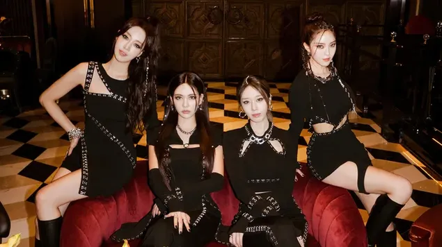 أعضاء T-ara في جلسة تصوير الفيديو كليب "All Kill" 4K خلفية