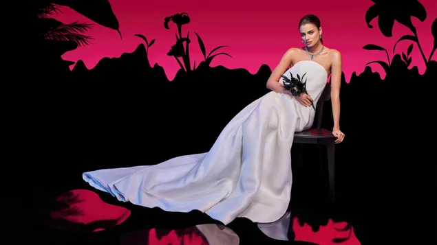 'taylor hill' amb un vestit blanc llarg | rodatge de la revista mojeh baixada